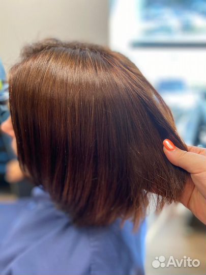 Модель на окрашивание волос