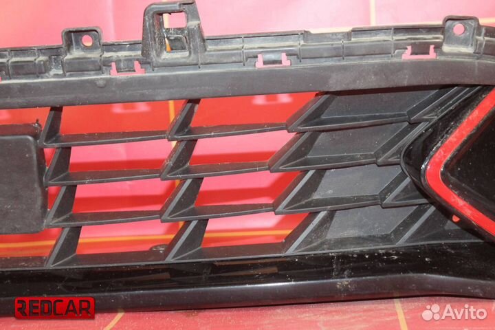 Решетка бампера перед нижняя Kia Cerato 4 (21)