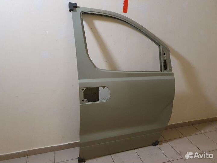 Дверь передняя правая для Hyundai H1 Grand Starex2