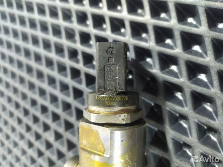 Рейка топливная (рампа),OM471 Mercedes-Benz Actros