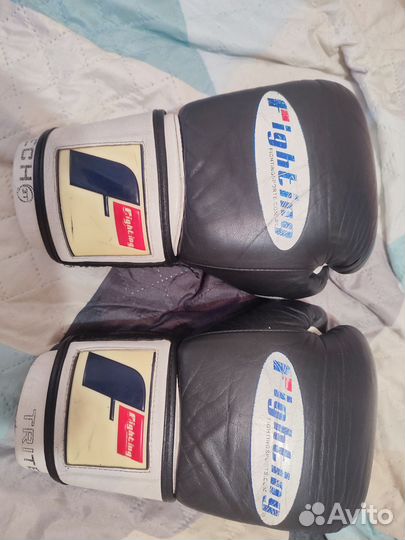 Боксëрские перчатки Fighting