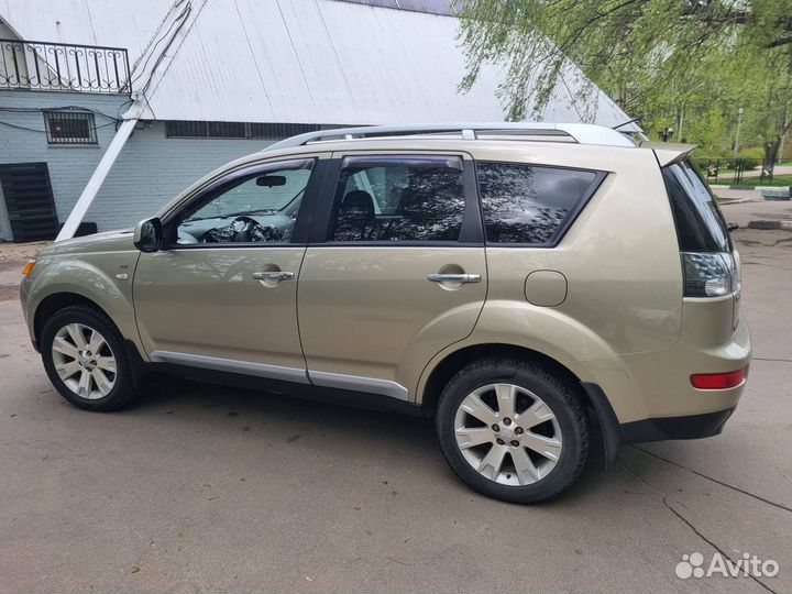 Mitsubishi Outlander 3.0 AT, 2008, 140 000 км