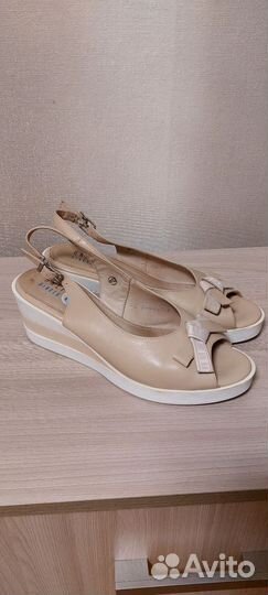Босоножки летние женские 39 размер