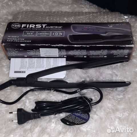 Выпрямитель для волос новый
