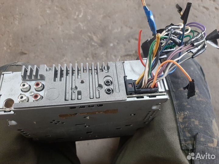 Магнитола alpine UTE-72вт