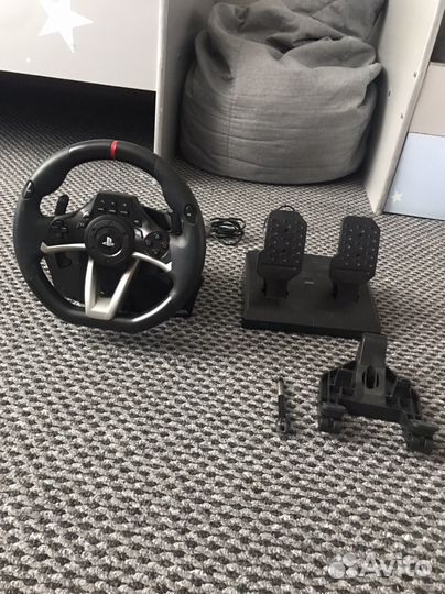 Игровой руль с педалями для ps4