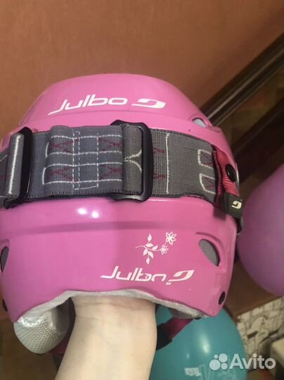 Горнолыжный шлем