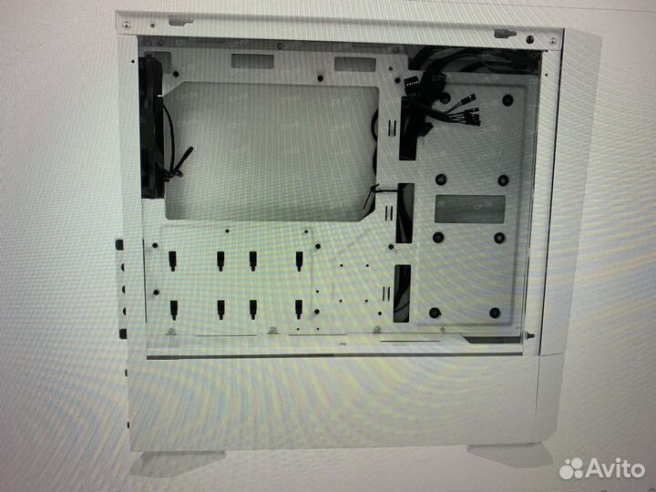 Корпус пк Cougar MG140 air белый