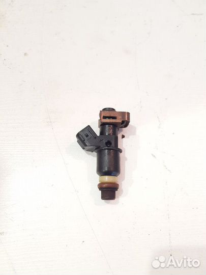 Форсунка топливная Honda Fit GD1 L15A