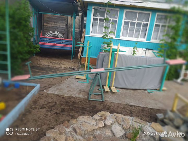 Садовая качеля