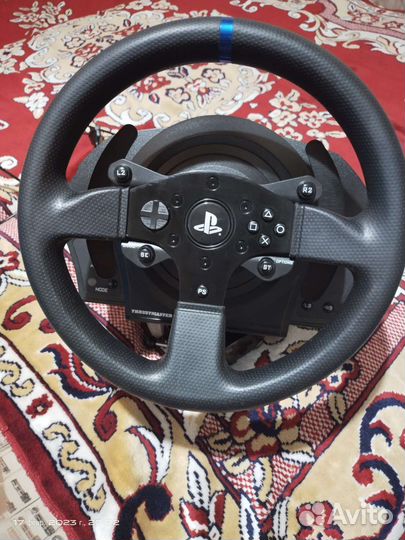 Руль thrustmaster t300 rs
