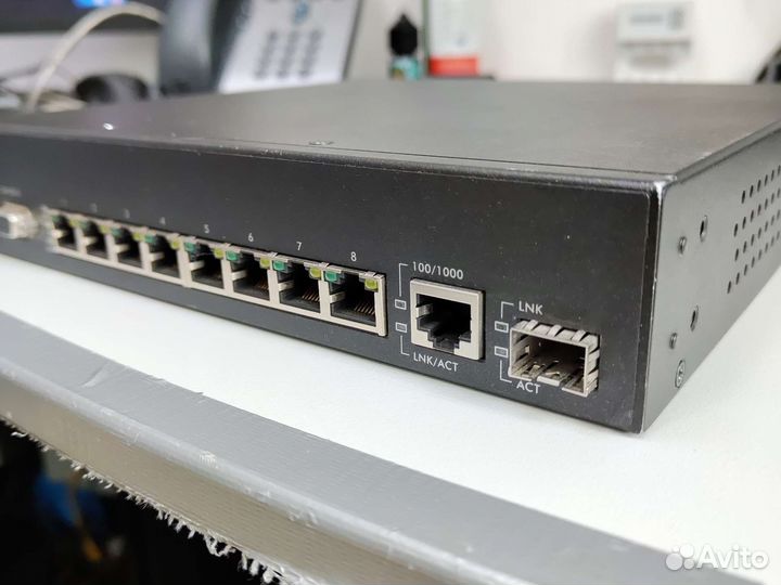 Управляемый коммутатор Zyxel ES-2108PWR