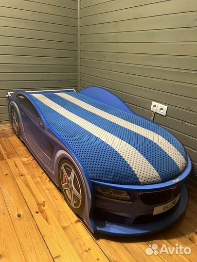 Кровать BMW