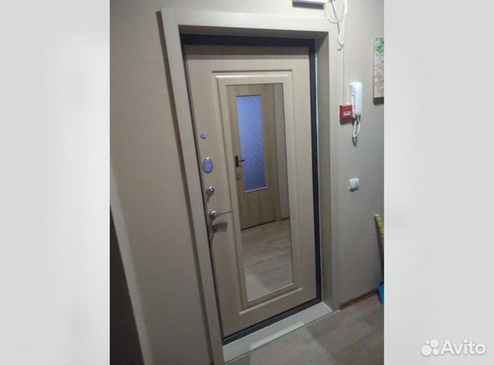 Двери входные металлические