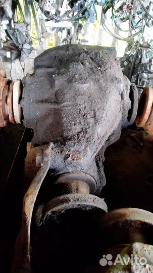 Редуктор заднего моста 3.23 BMW 5 E34 88-95г