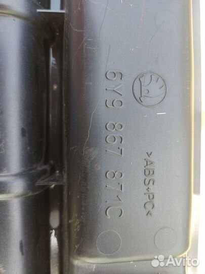 Шторка багажника Шкода фабия 1