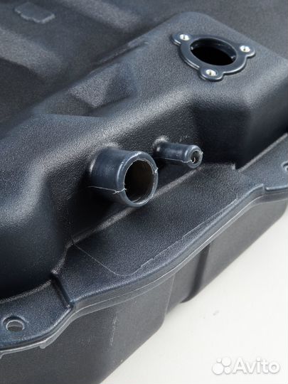 Бак бензобак Mitsubishi Lancer 9