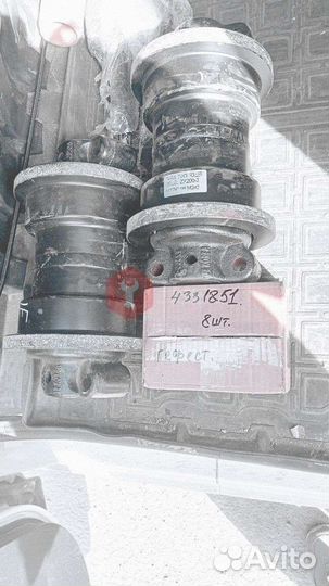 Каток поддерживающий EX270-5 VAT250248V