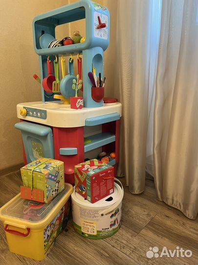 Детские развивающие игрушки