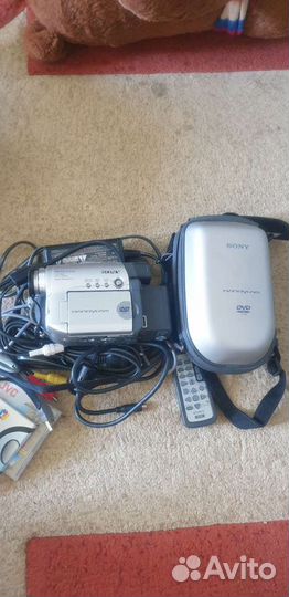 Видеокамера sony
