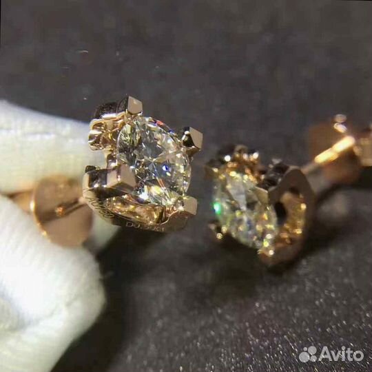 Серьги C DE Картье из розового золота 0,91ct