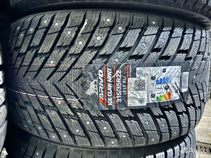 Arivo Ice Claw ARW7 275/40 R22 и 315/35 R22