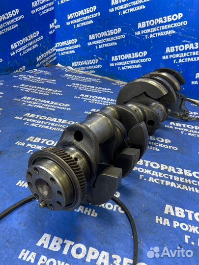 Коленвал. Mitsubishi Fuso бортовой 8DC8 1990