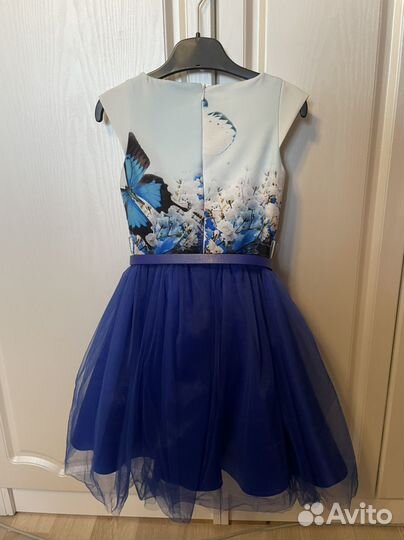 Платье для девочки нарядное 122