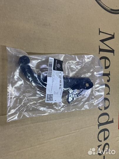 Каретка двери Mercedes W447