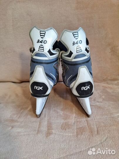 Коньки хоккейные 35 размер