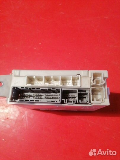 Блок предохранителей Lexus Gs 3