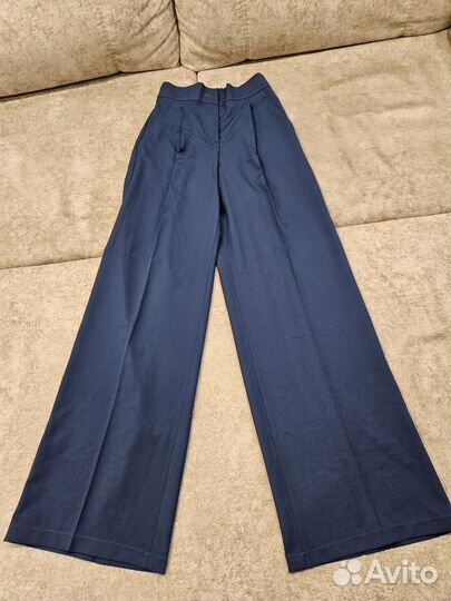 Брючный костюм женский