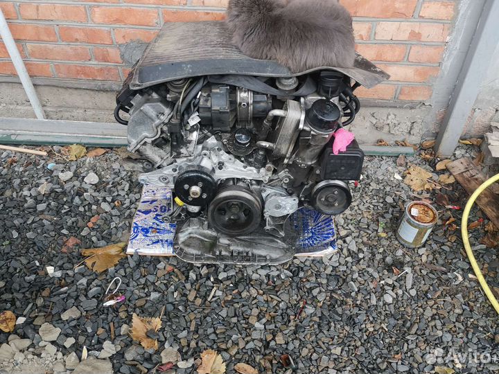 Двигатель в разбор m112. 944