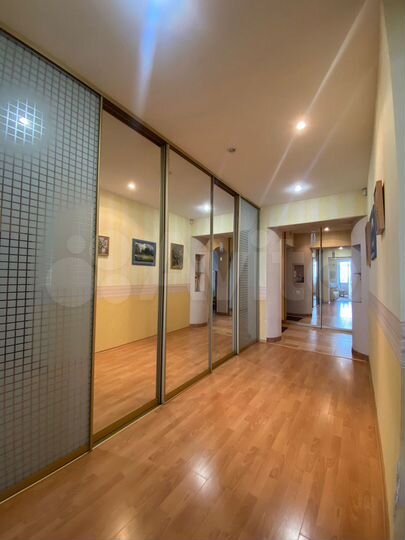 4-к. квартира, 129 м², 12/13 эт.