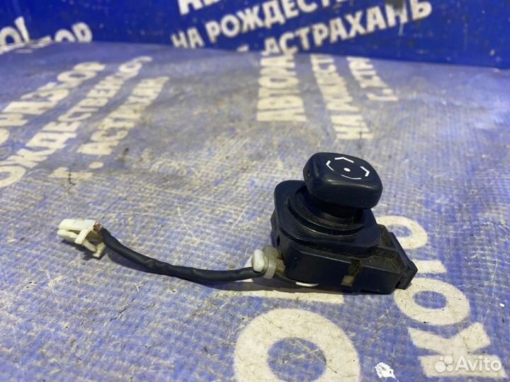 Кнопка регулировки рулевой колонки Lexus Rx300