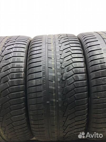 Hankook Winter I'Cept Evo2 W320A SUV 295/35 R21 98W
