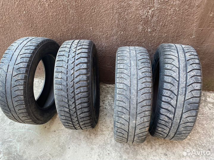 Bridgestone Ice Cruiser 7000 65/180 R15