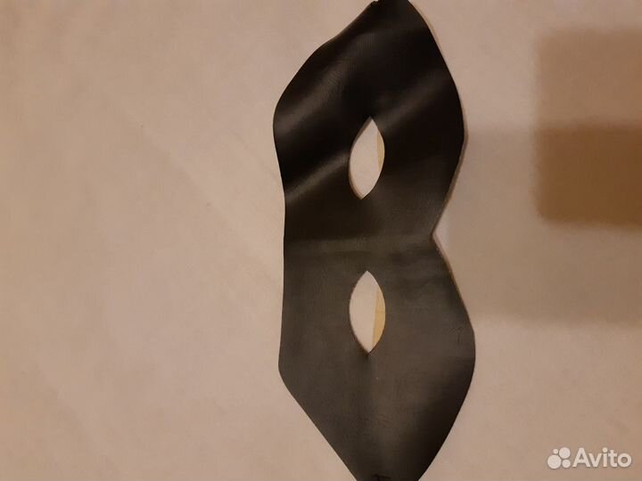 Костюм новогодний на мальчика 6-8лет