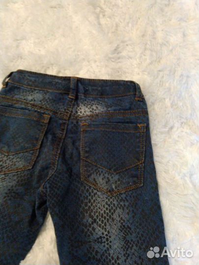 Джинсовый сарафан (р.116), джинсы (р.110) на девоч