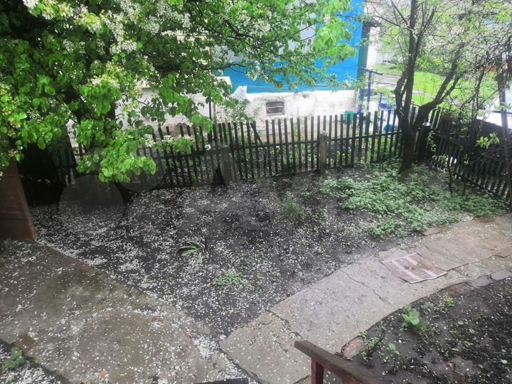 Дом 20 м² на участке 1 сот.