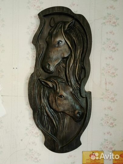 Картина панно из дерева