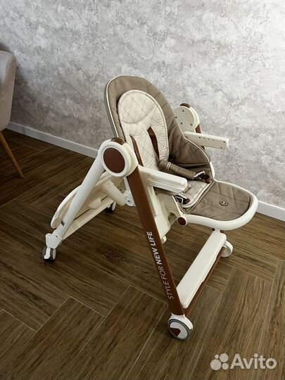 Стульчик для кормления happy baby