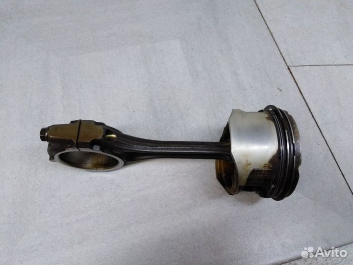 Поршень с шатуном 7700110768