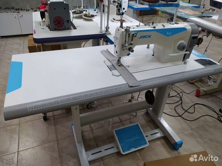 Швейная машина с обрезкой нити Jack A2B-C