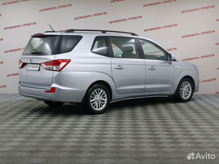 SsangYong Stavic 2.0 AT, 2013, 141 195 км