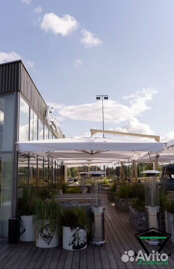 Зонт для уличного кафе