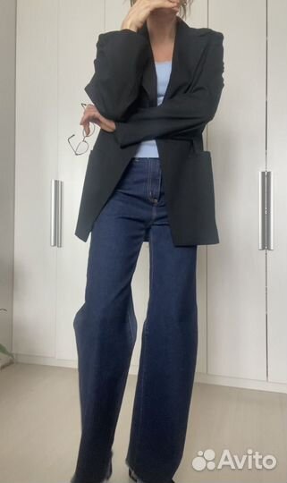 Джинсы прямого кроя