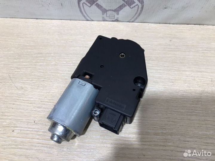 Привод шторки крыши Peugeot 3008 0U 5FS EP6C 2011