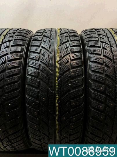 Kumho I'Zen RV Stud KC16 235/60 R16 95T