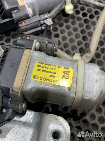 Стеклоподъемник передний Chevrolet Aveo T250 Авео